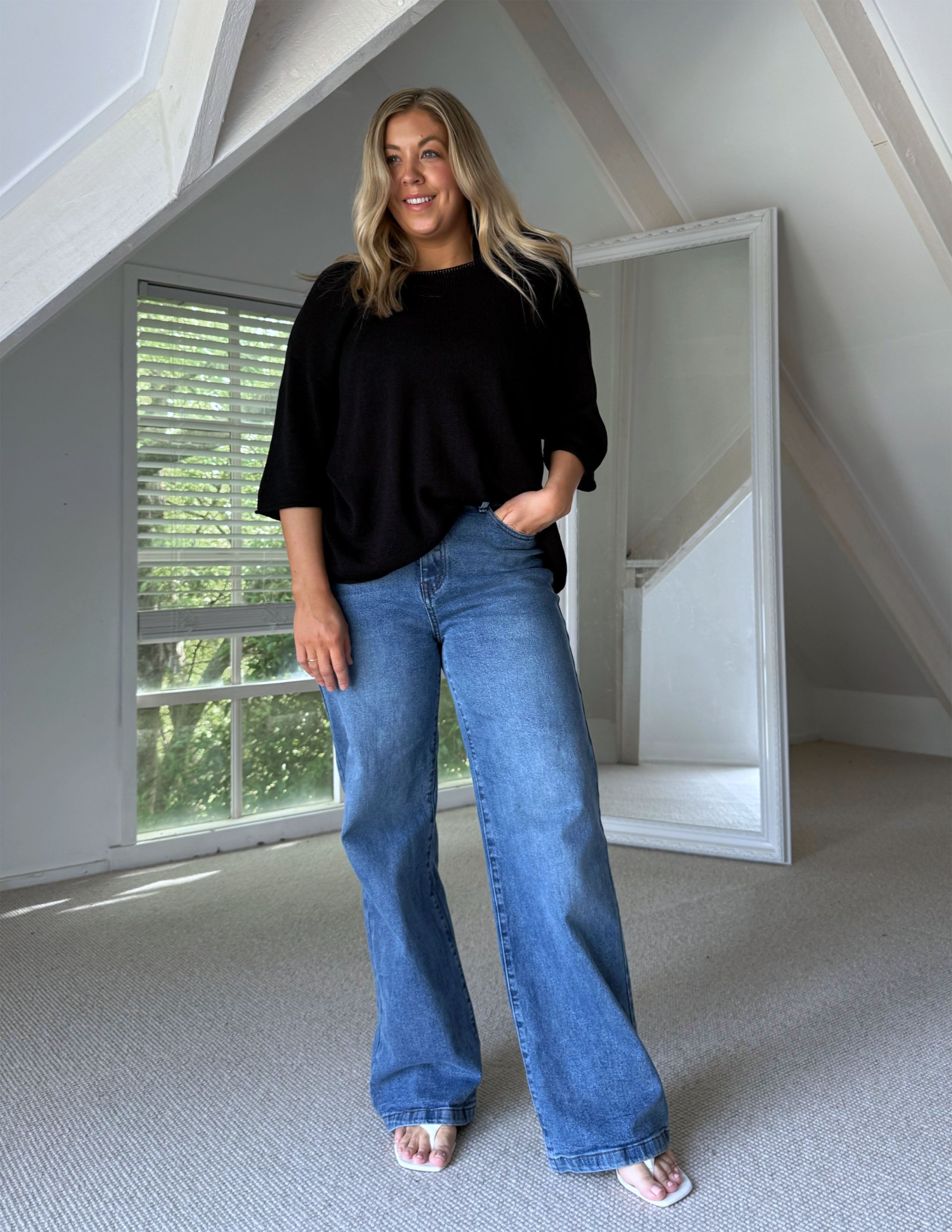 Sydney Straight Leg Jean