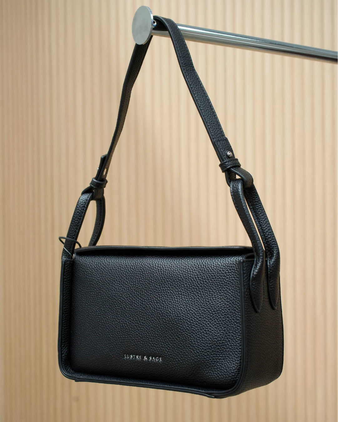 Jesselle Curve Shoulder Bag - Black