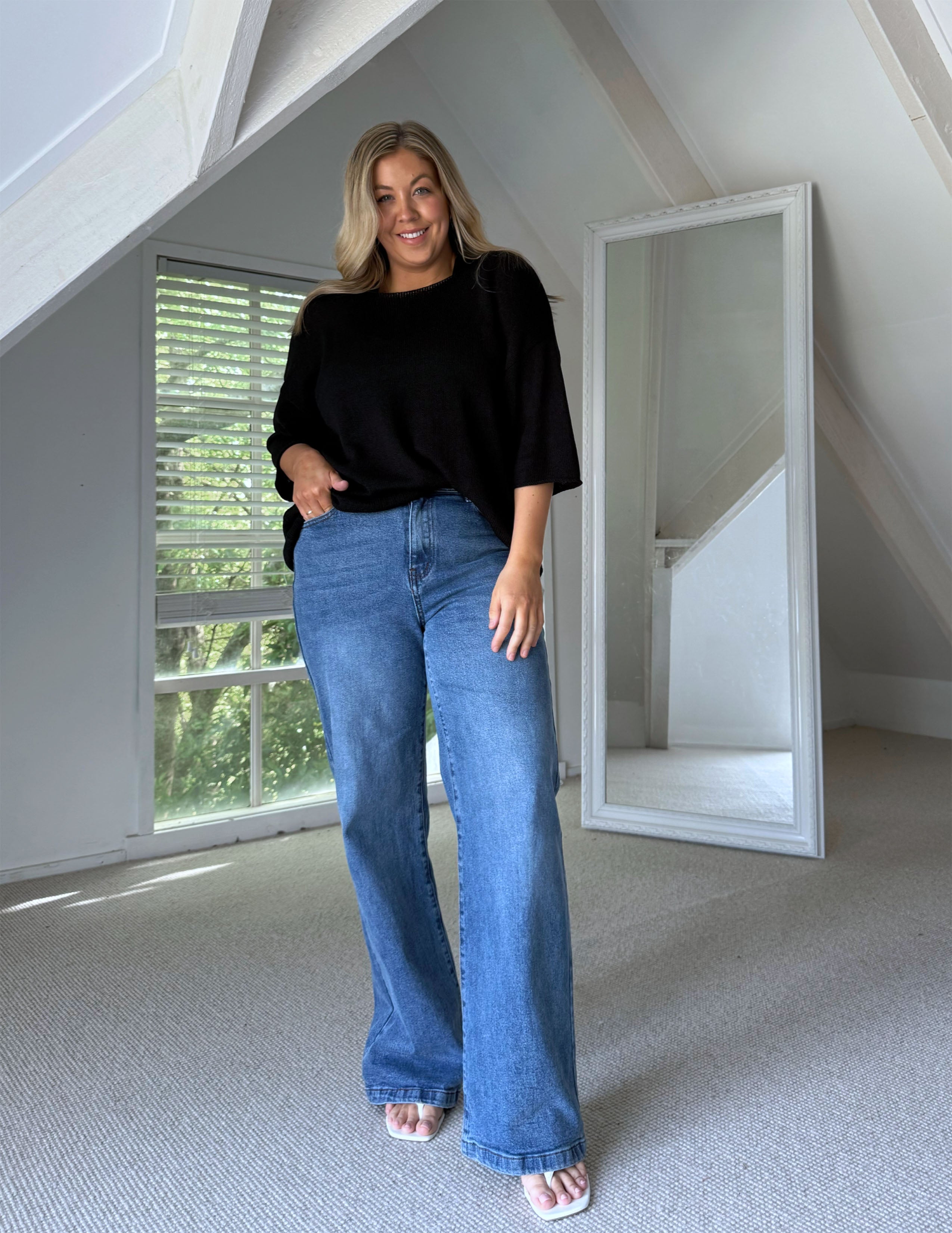 Sydney Straight Leg Jean