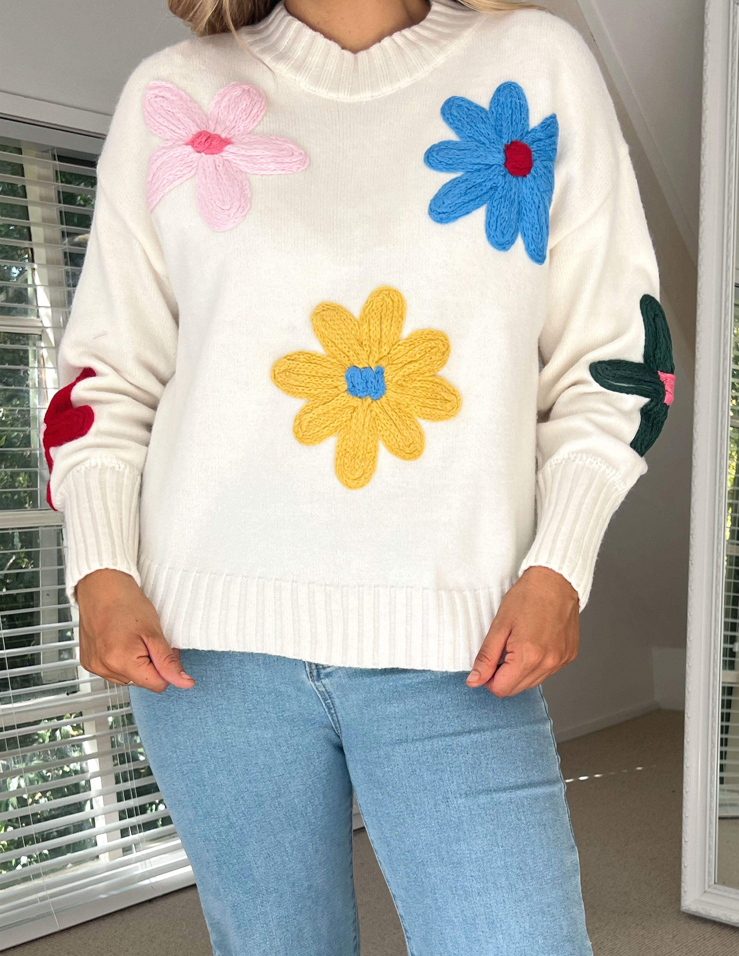 Flower Power Knit - White