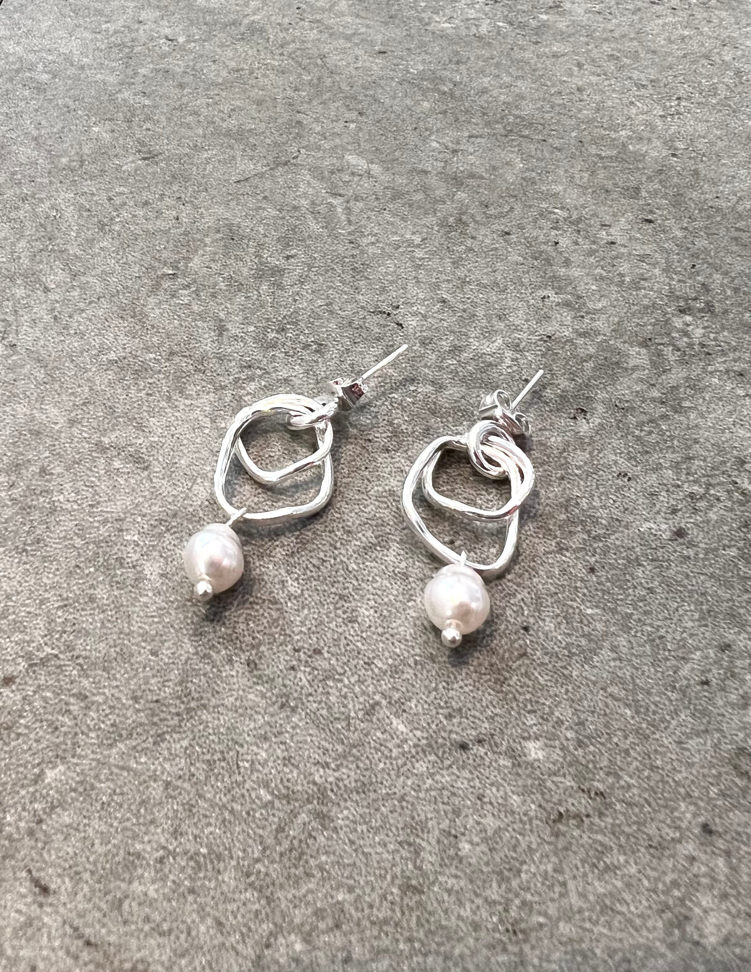 Dionne Sterling Silver Plated Pearl Earring