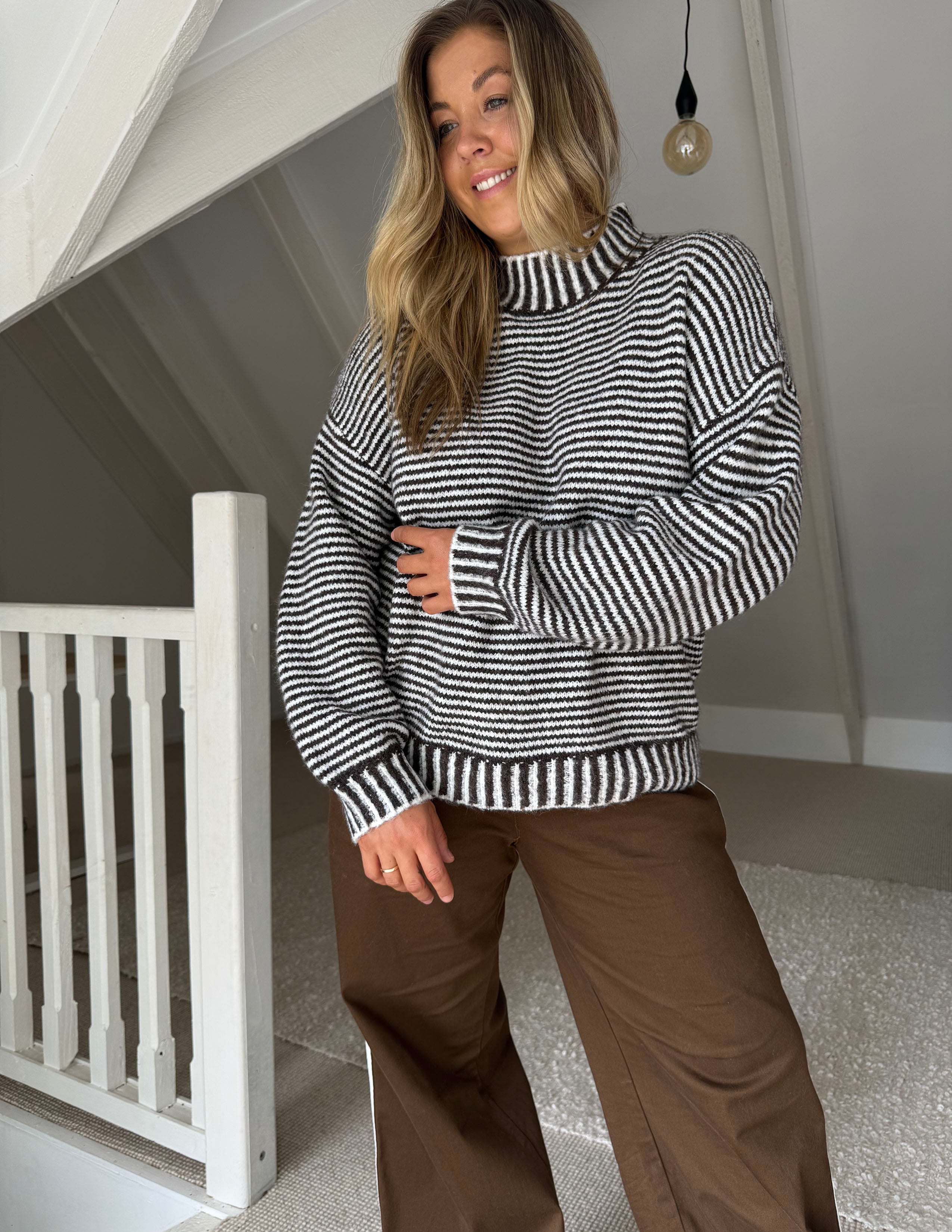 PRE-ORDER Billie Knit - White/Choc