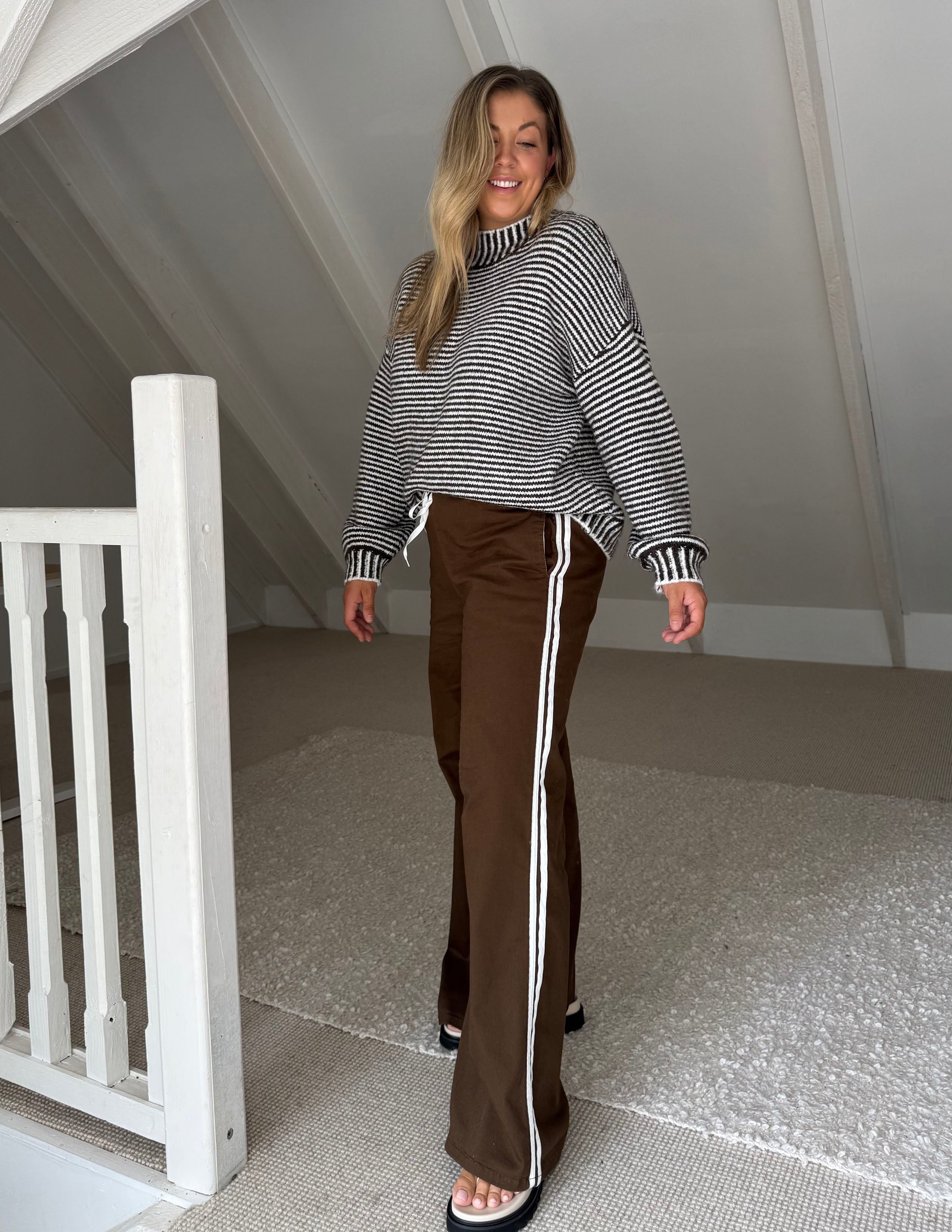 PRE-ORDER Weekend Jogger - Choc