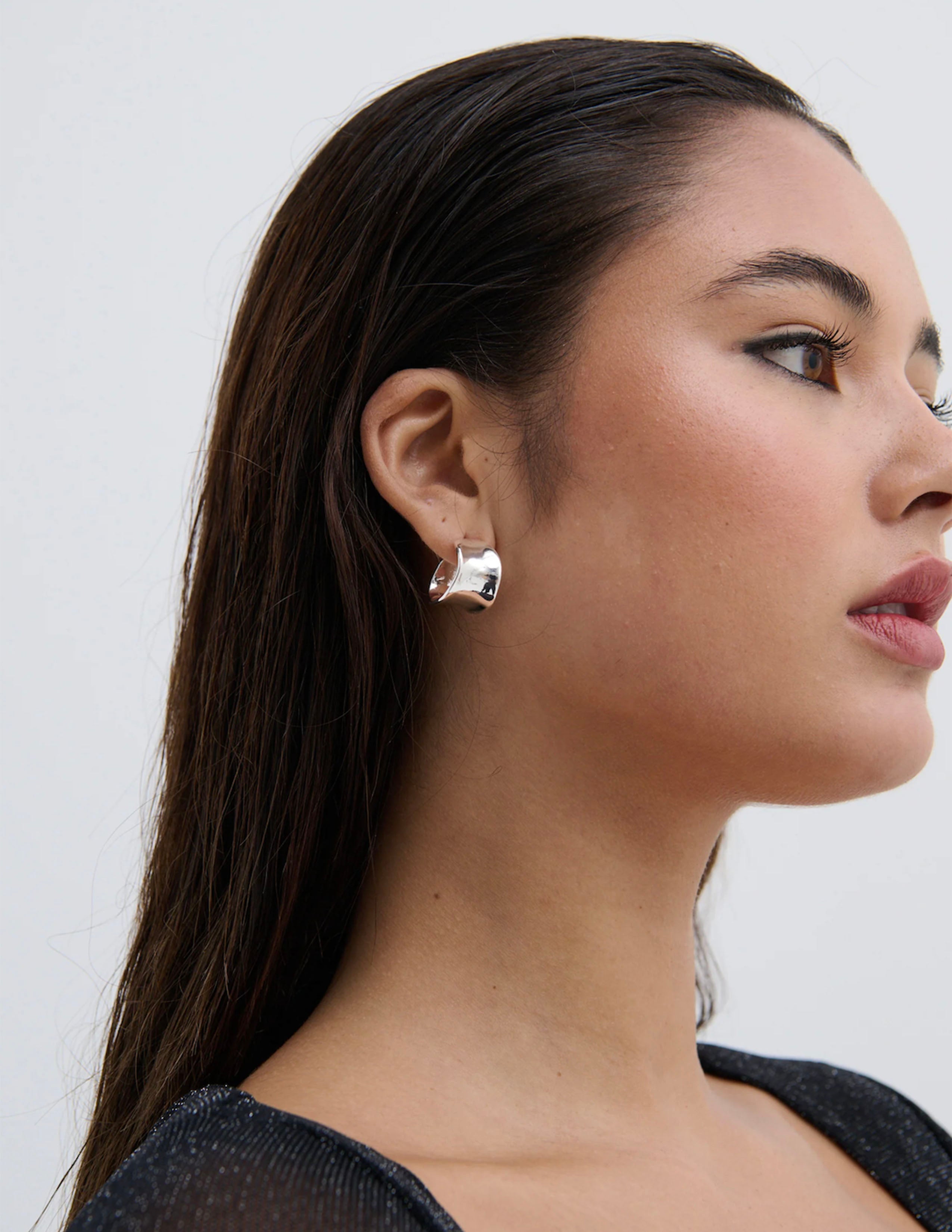 Eddy Hoop Earring