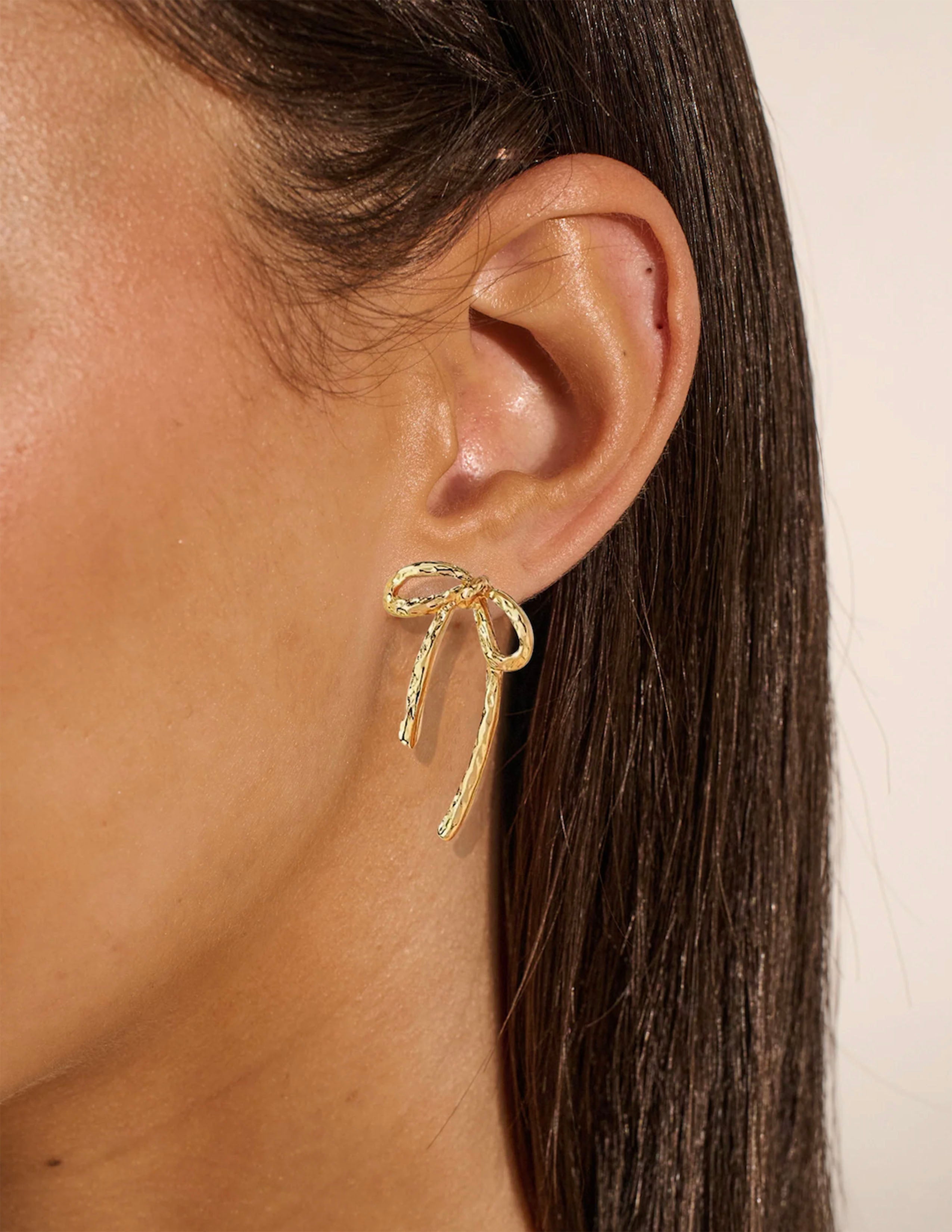 Dainty Bow Earring - Gold