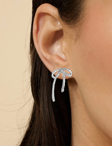 Dainty Bow Earring - Silver