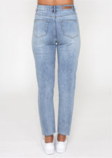 Taylor Mom Jean